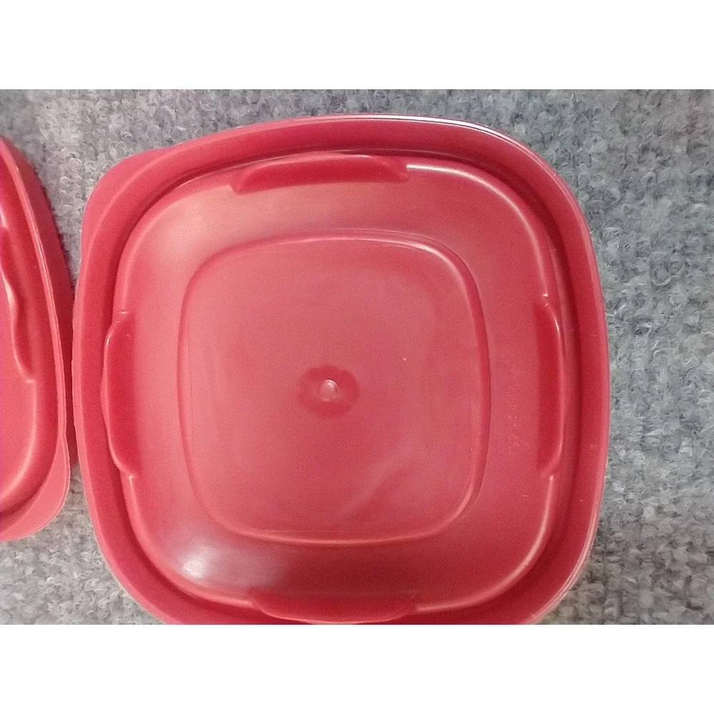 Rubbermaid Easy Find 1.25 Cup Food Storage Containers Red Lid Set of 2 extra lid